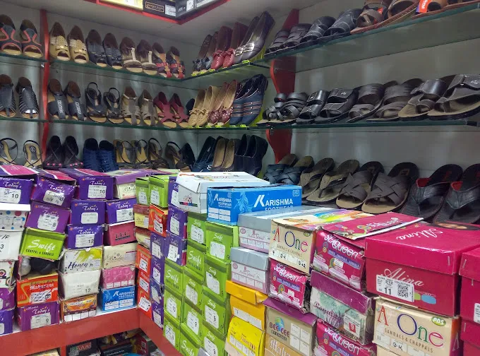 Sky Walk Shoe Shop